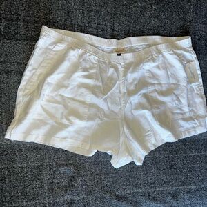 Universal Thread Women's Midrise Pullon Blended Linen Cargo Shorts 3X